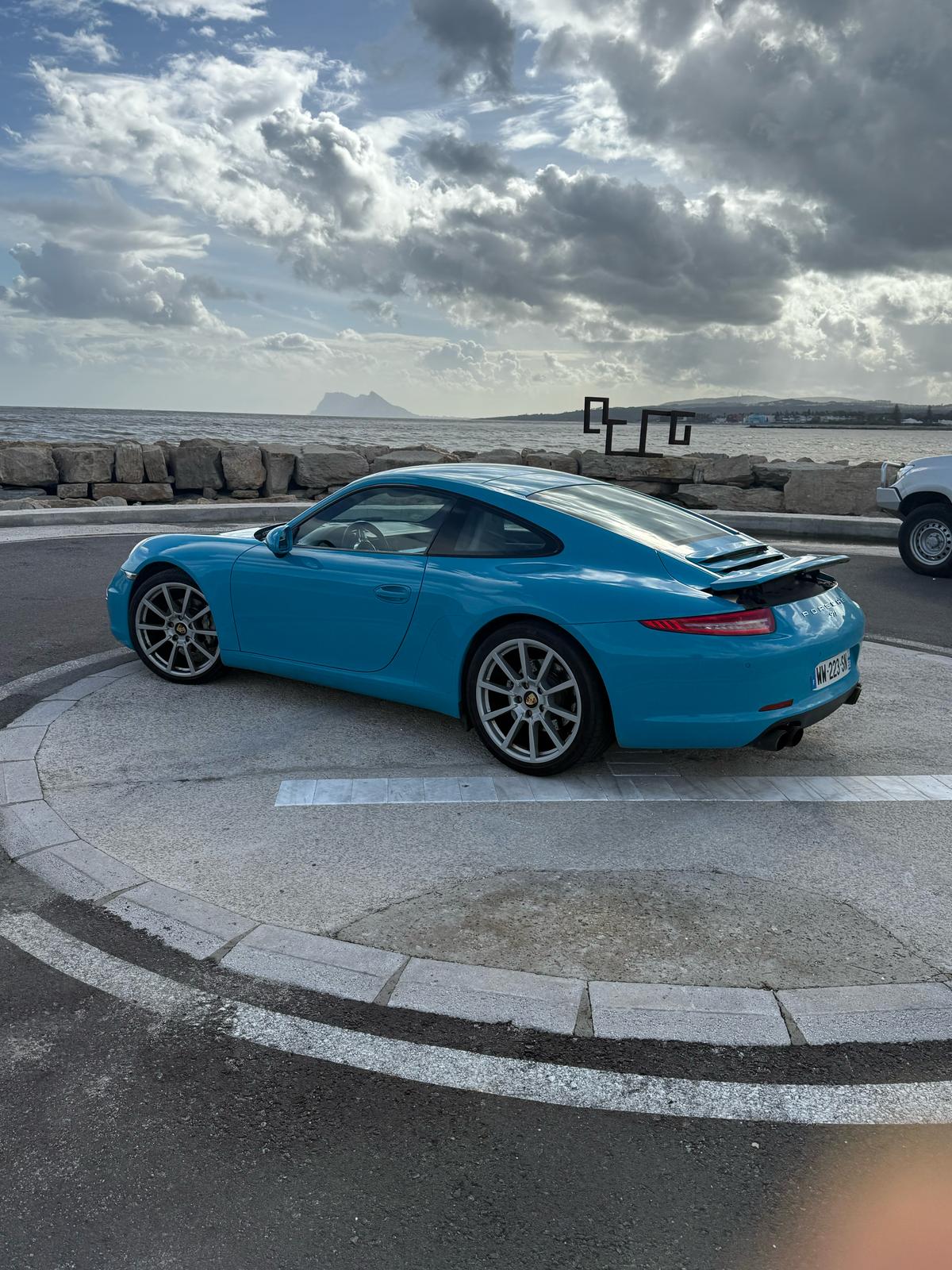 Porsche 911 Carrera PDK