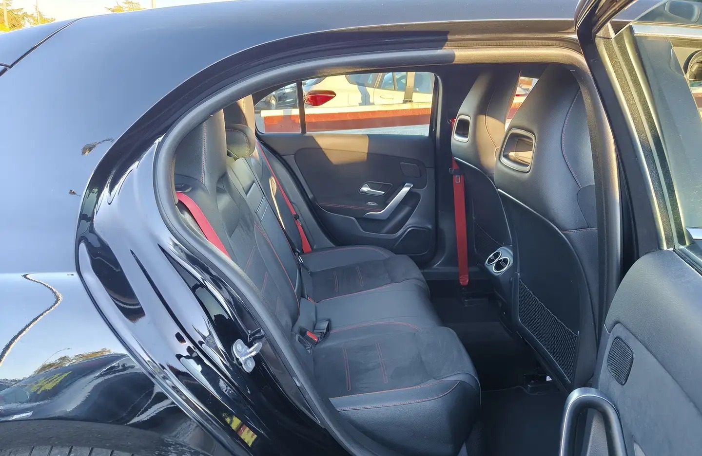 Mercedes-Benz A 35 Mercedes-AMG 4Matic+