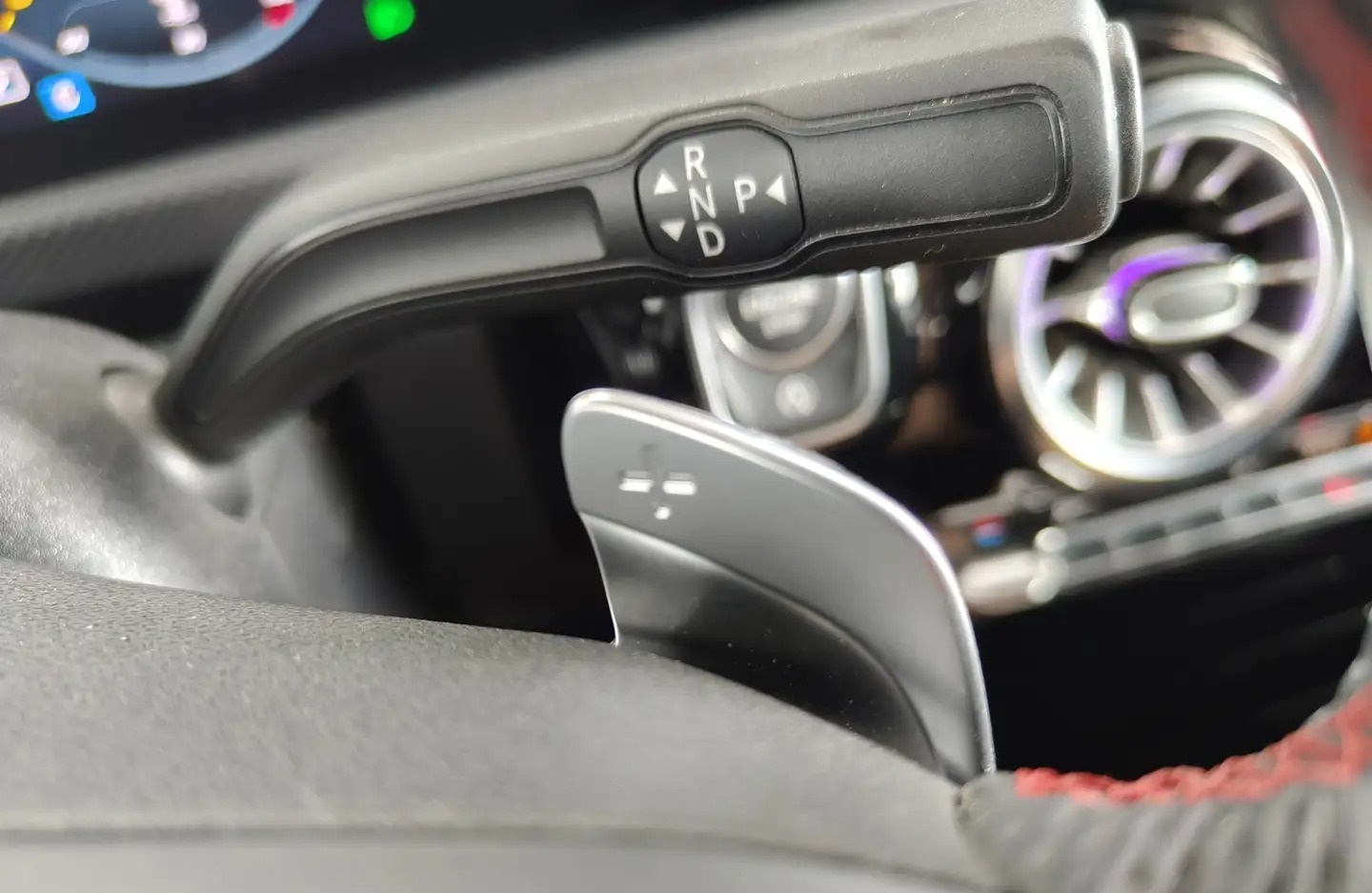 Mercedes-Benz CLA 200 d