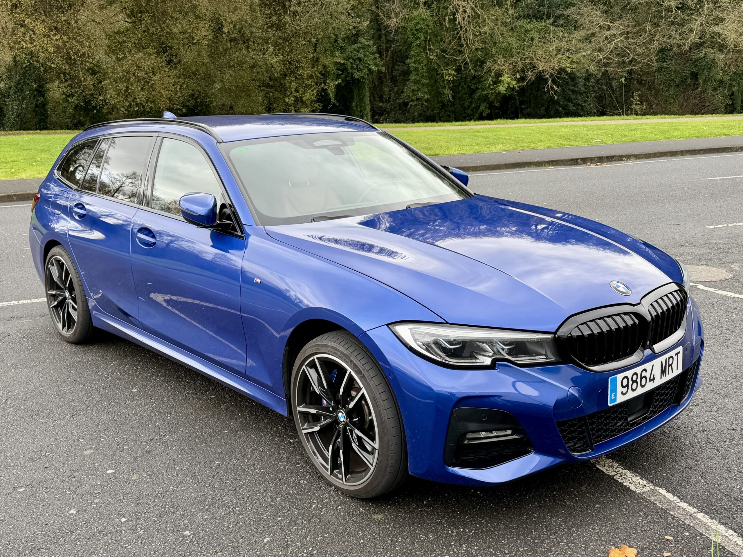 BMW 330e G20 292cv M Sport | Portimao Blue | Laser