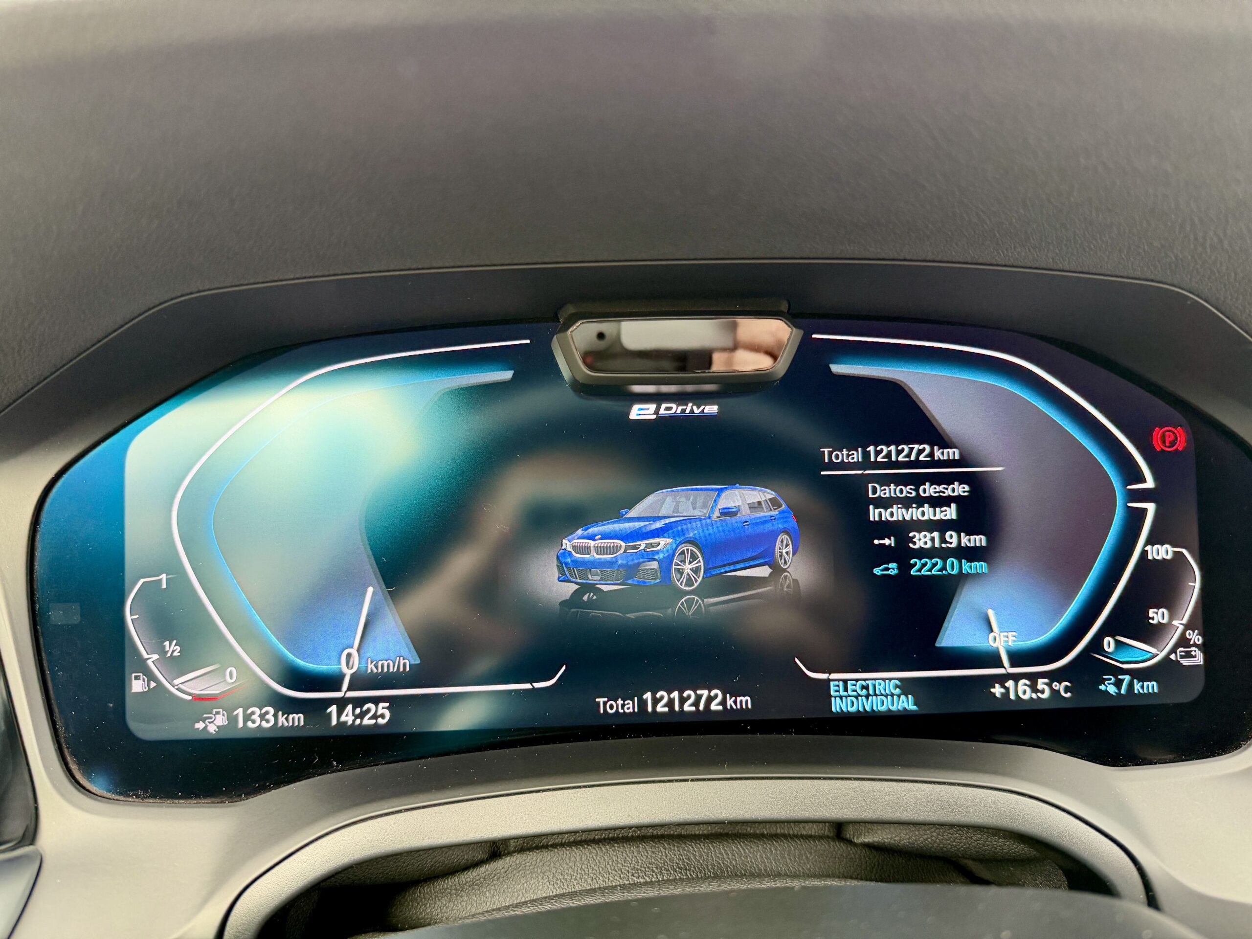 BMW 330e G20 292cv M Sport | Portimao Blue | Laser
