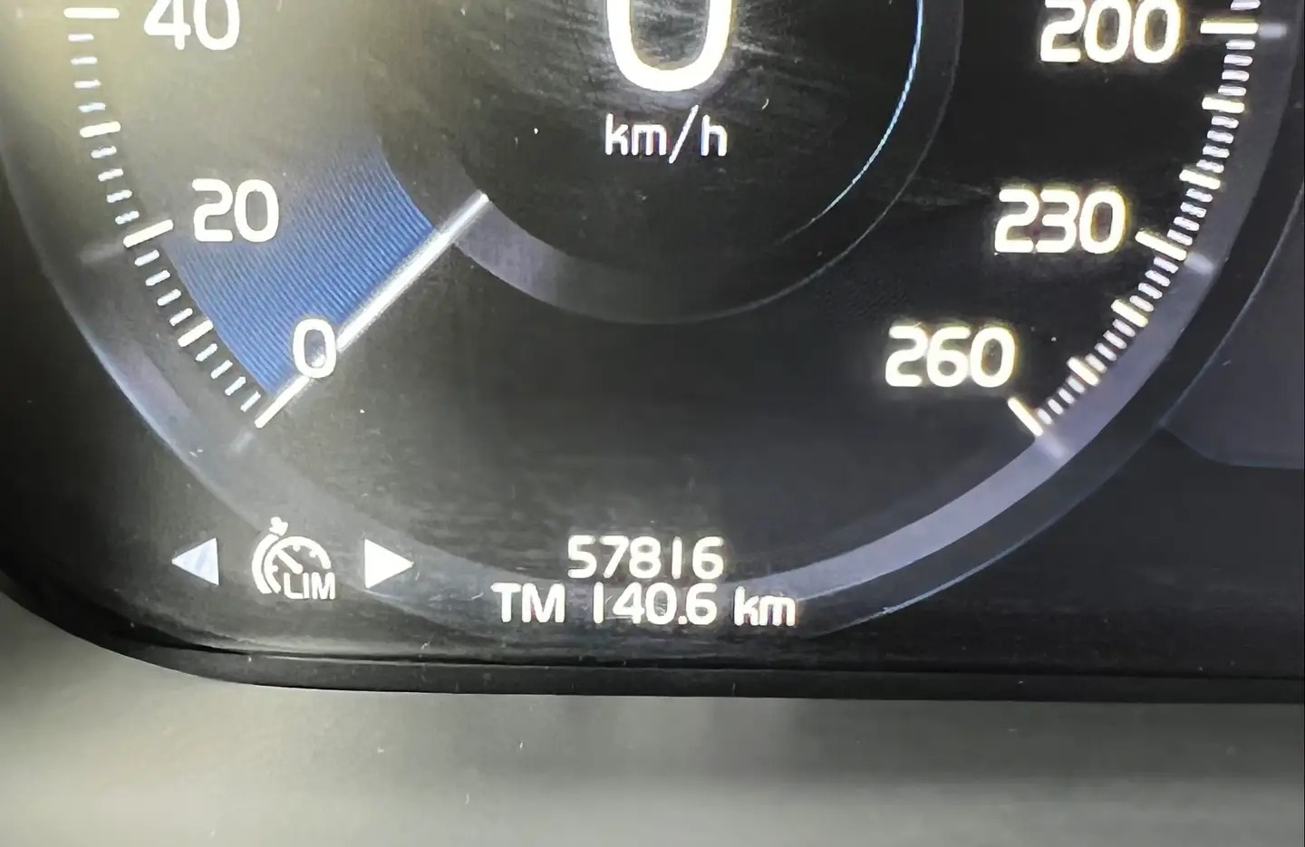 Volvo XC60 B4 D R-Design