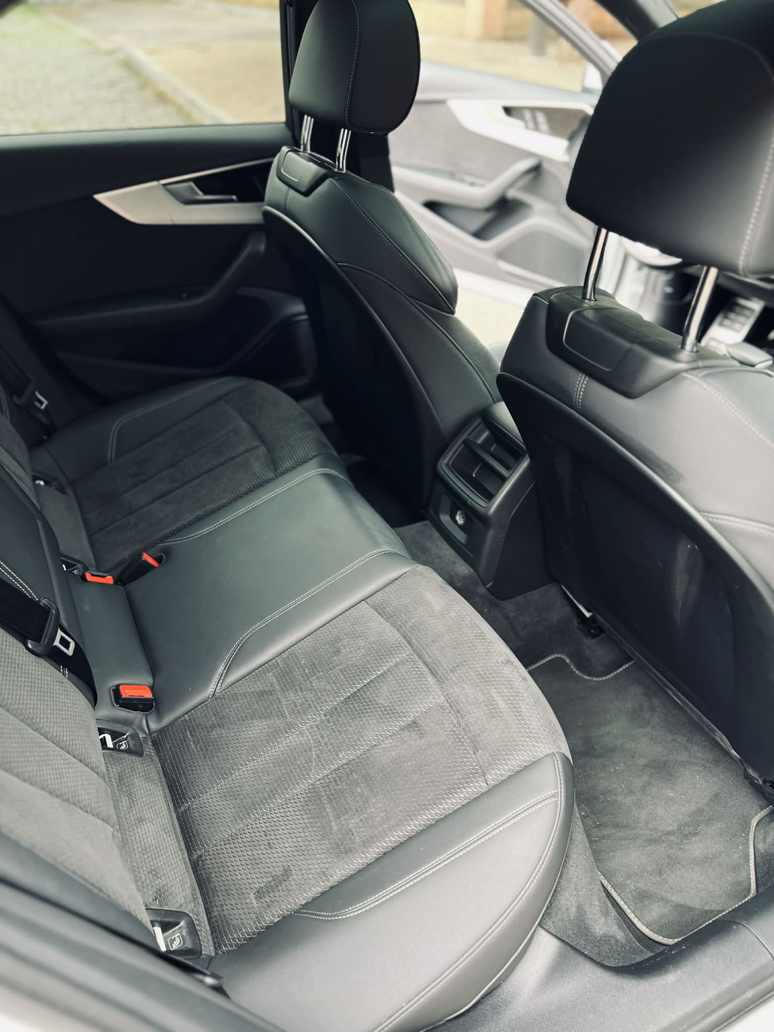 A4 Avant 40 TFSI S line S tronic 150kW S line