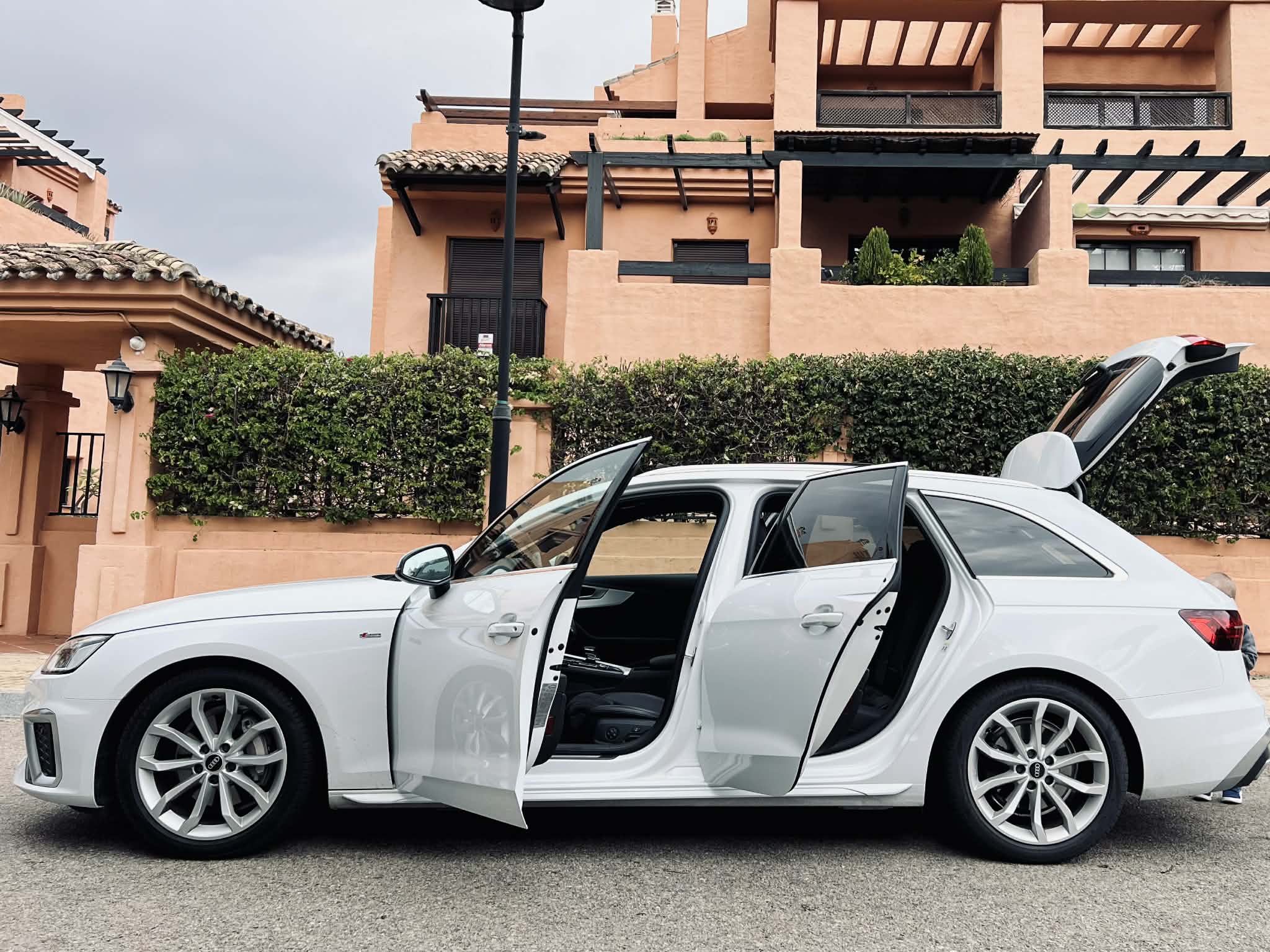 A4 Avant 40 TFSI S line S tronic 150kW S line