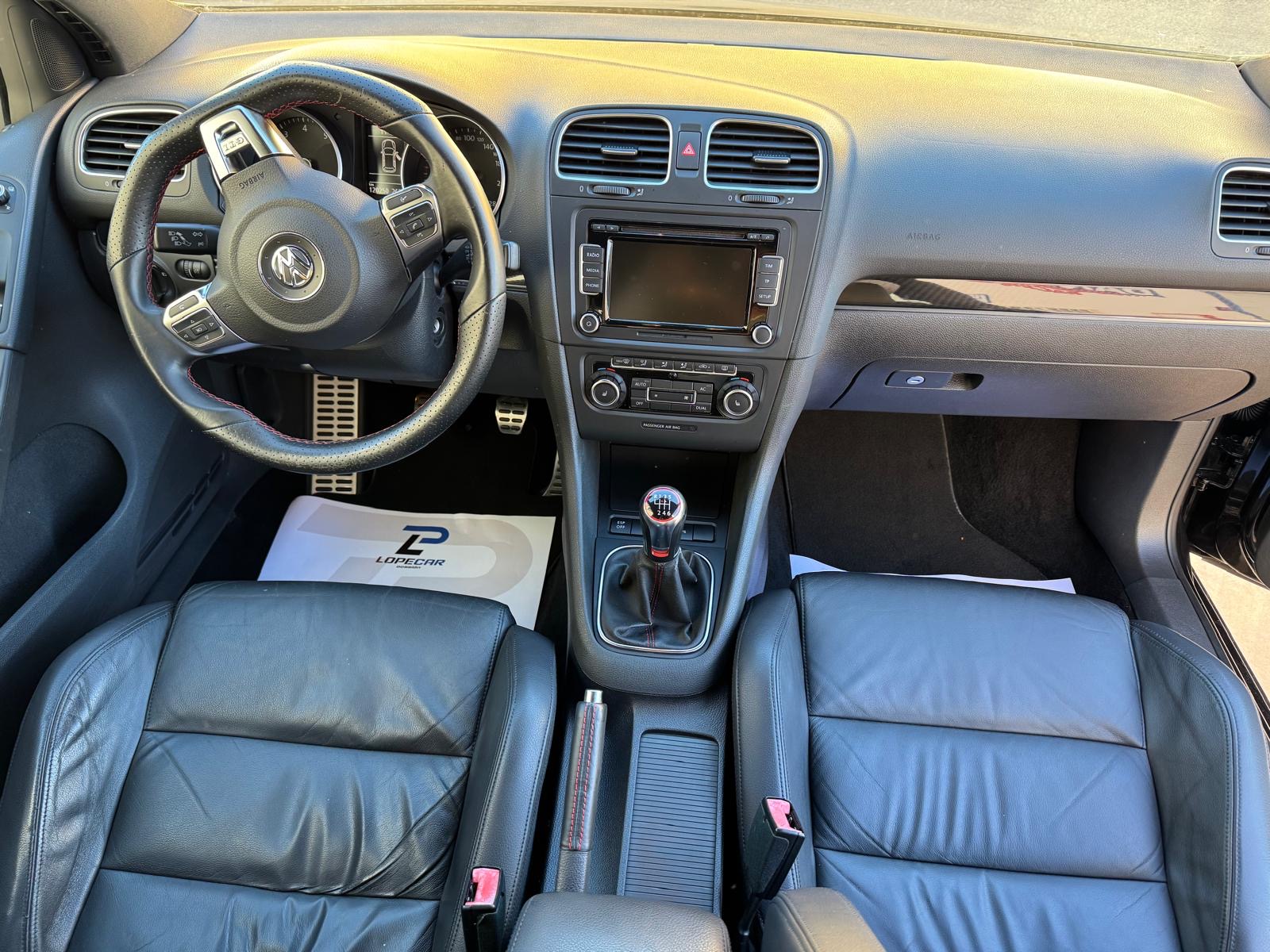 Volkswagen Golf GTI VI