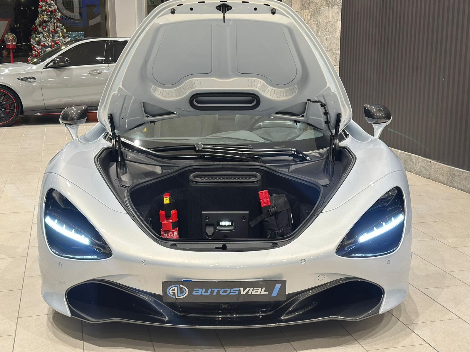 MCLAREN 720S SPIDER