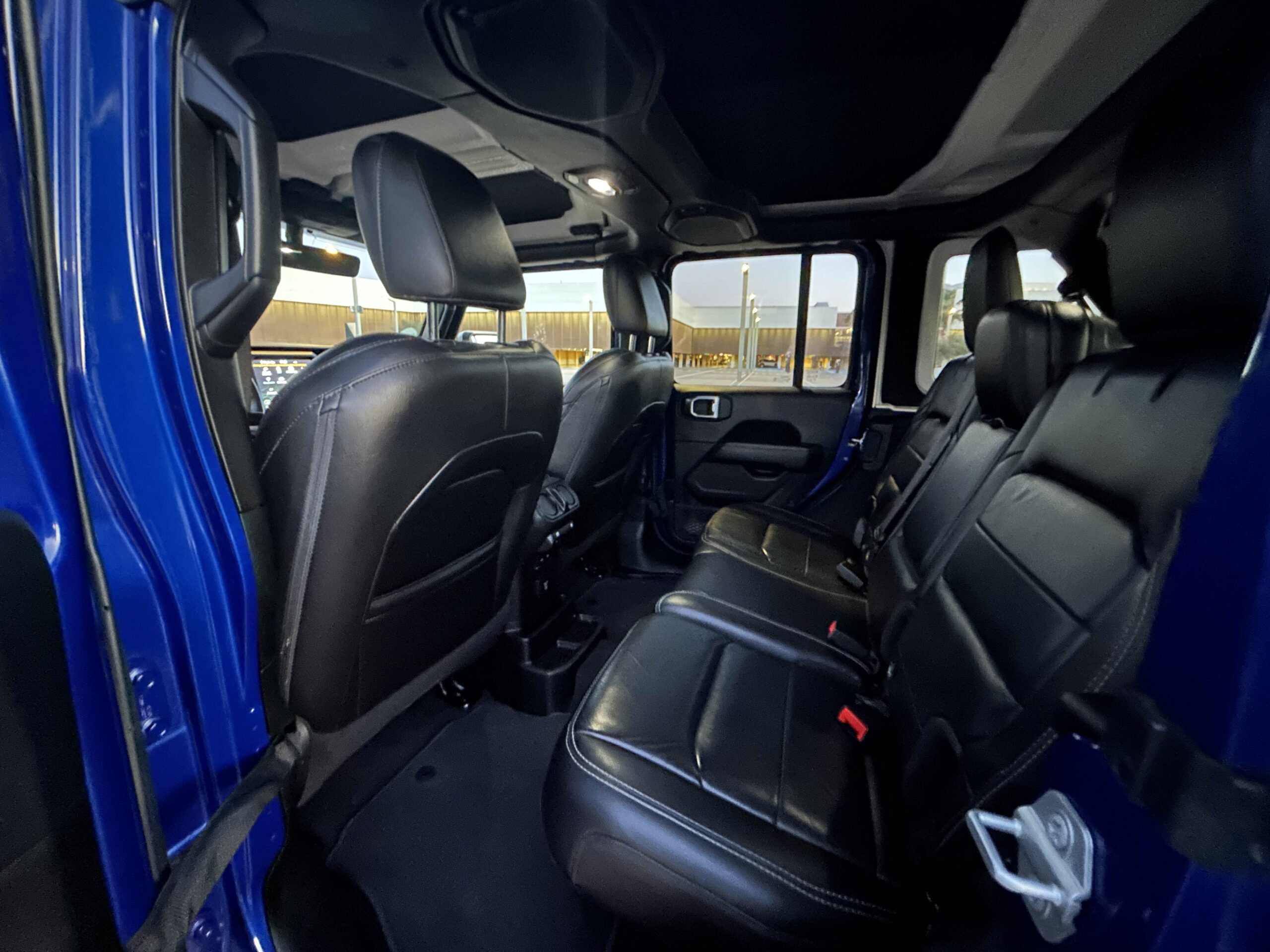 Jeep Wrangler Unlimited 2.0t GME Sahara 8atx