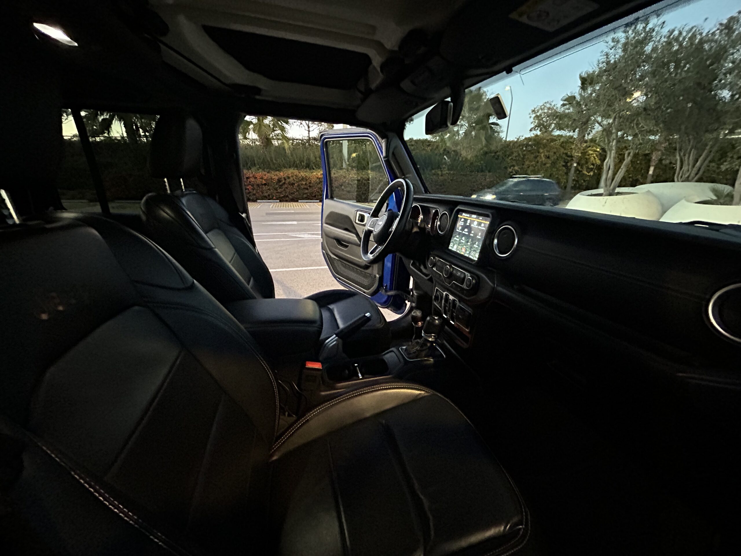 Jeep Wrangler Unlimited 2.0t GME Sahara 8atx