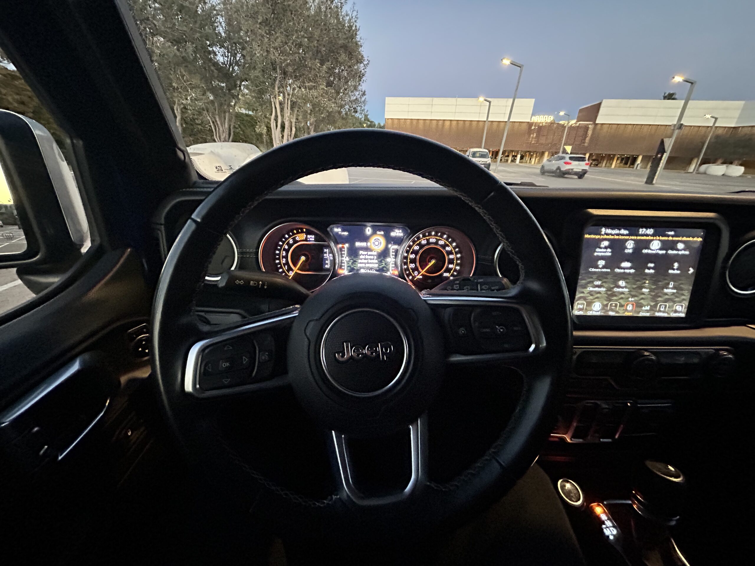 Jeep Wrangler Unlimited 2.0t GME Sahara 8atx