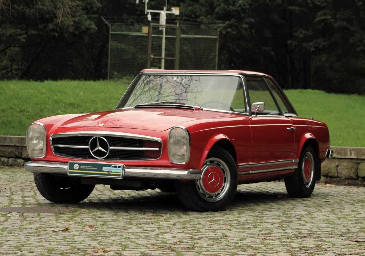 Mercedes-Benz