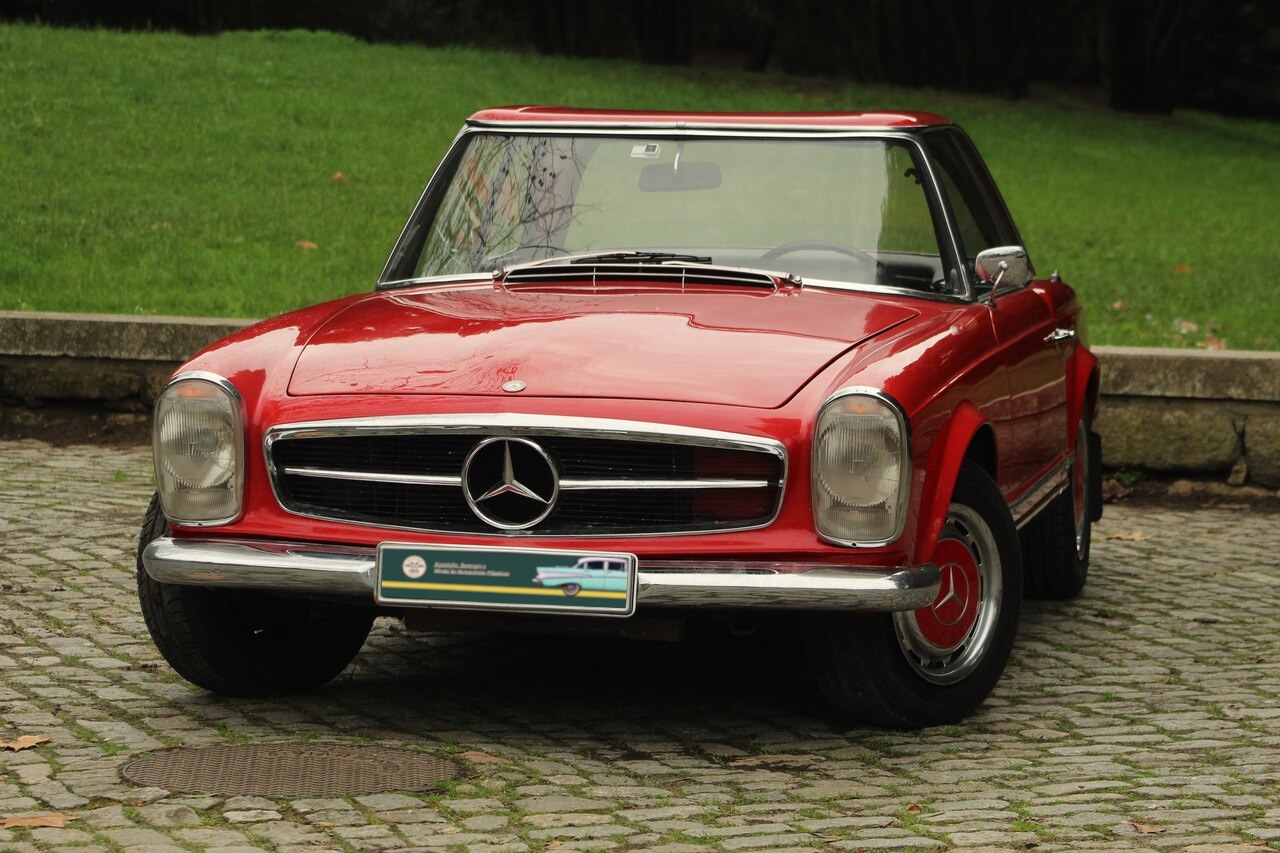 Mercedes-Benz