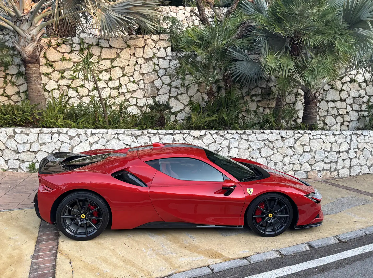 Ferrari SF90 Stradale