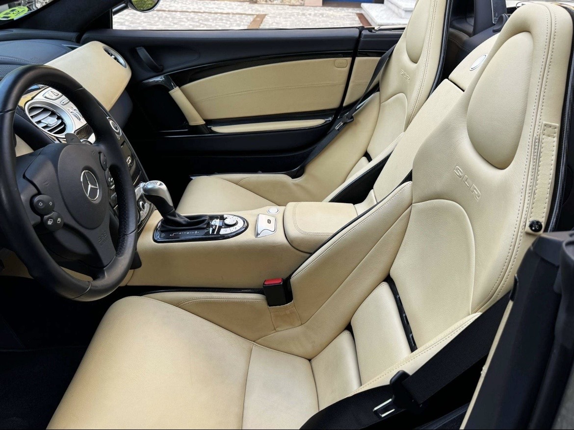 Mercedes SLR