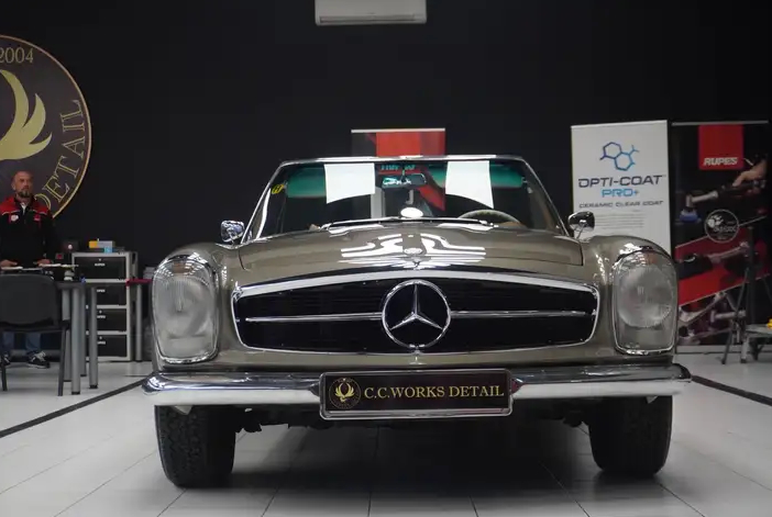 Mercedes-Benz SL 280
