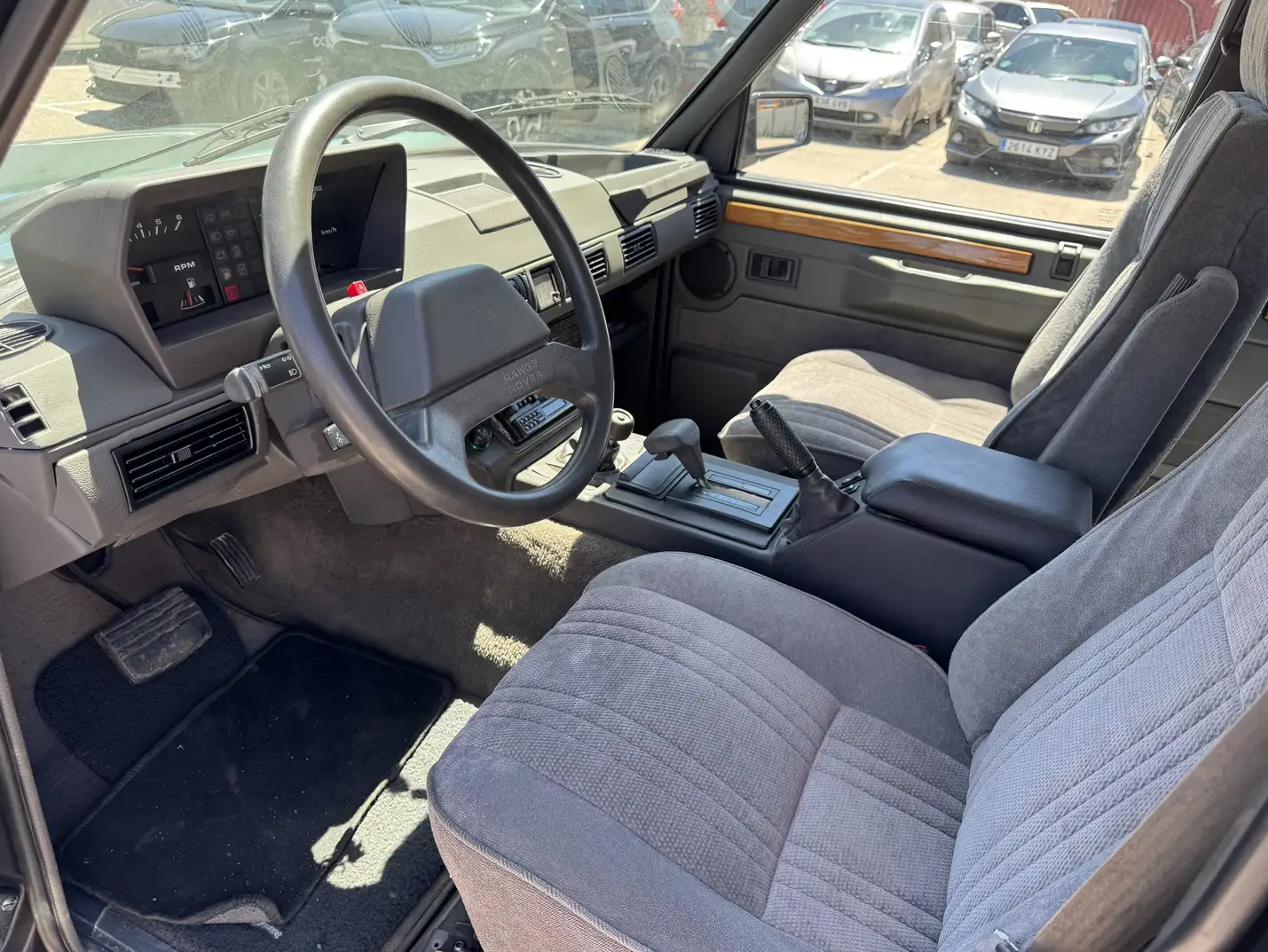 Land Rover Range Rover V 8 EFI Auto