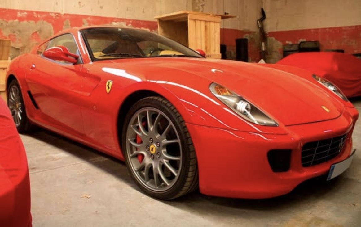 FERRARI 599
