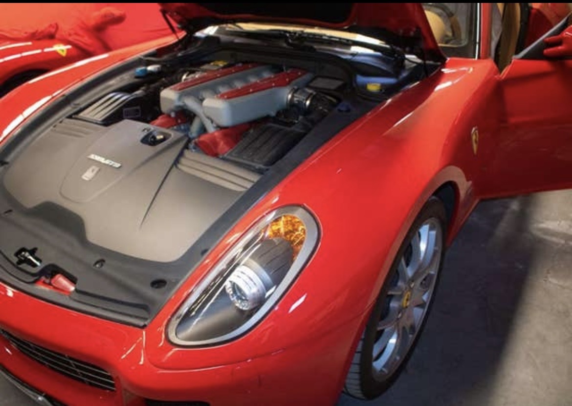 FERRARI 599