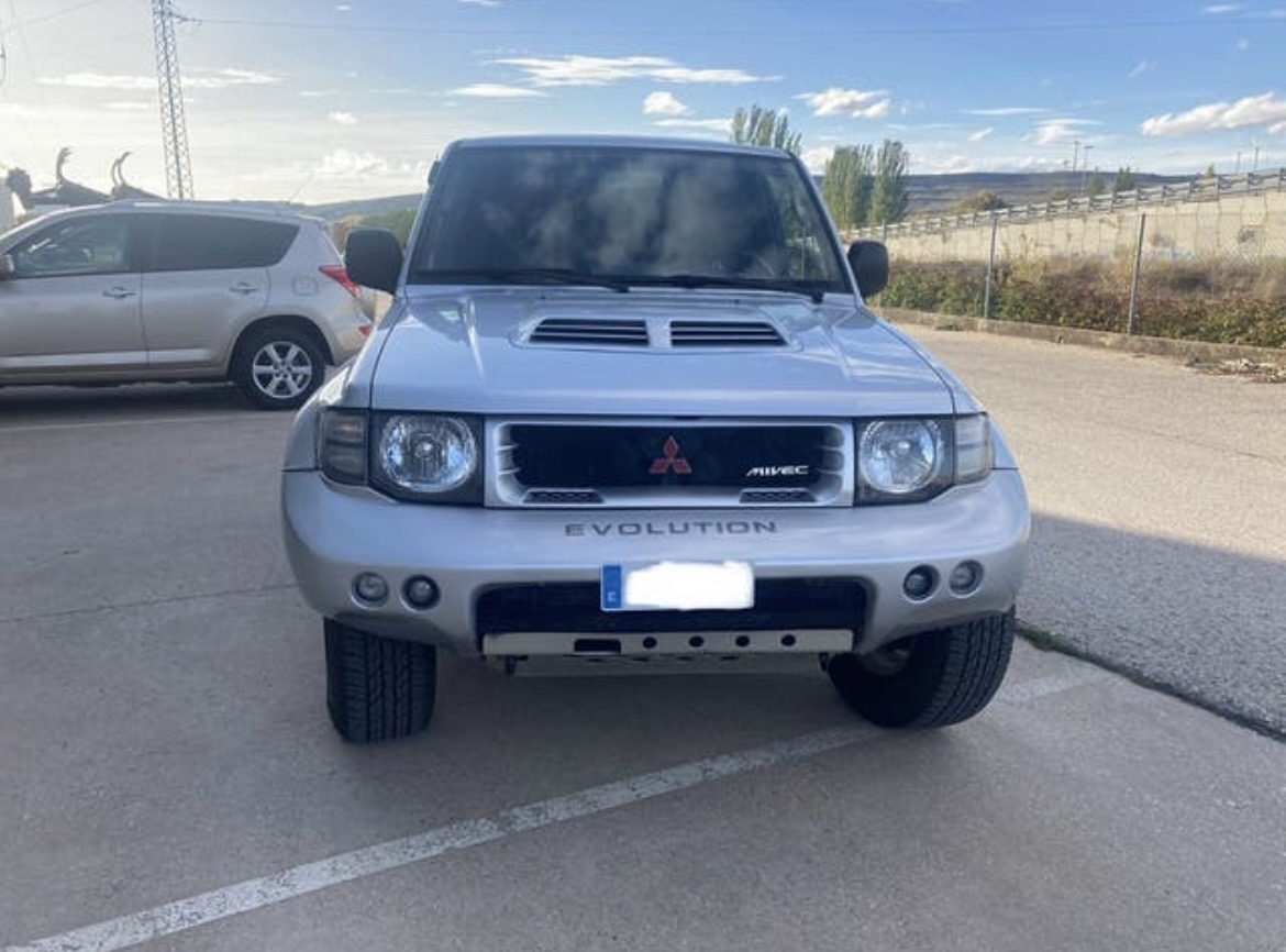 Mitsubishi Pajero Evolution