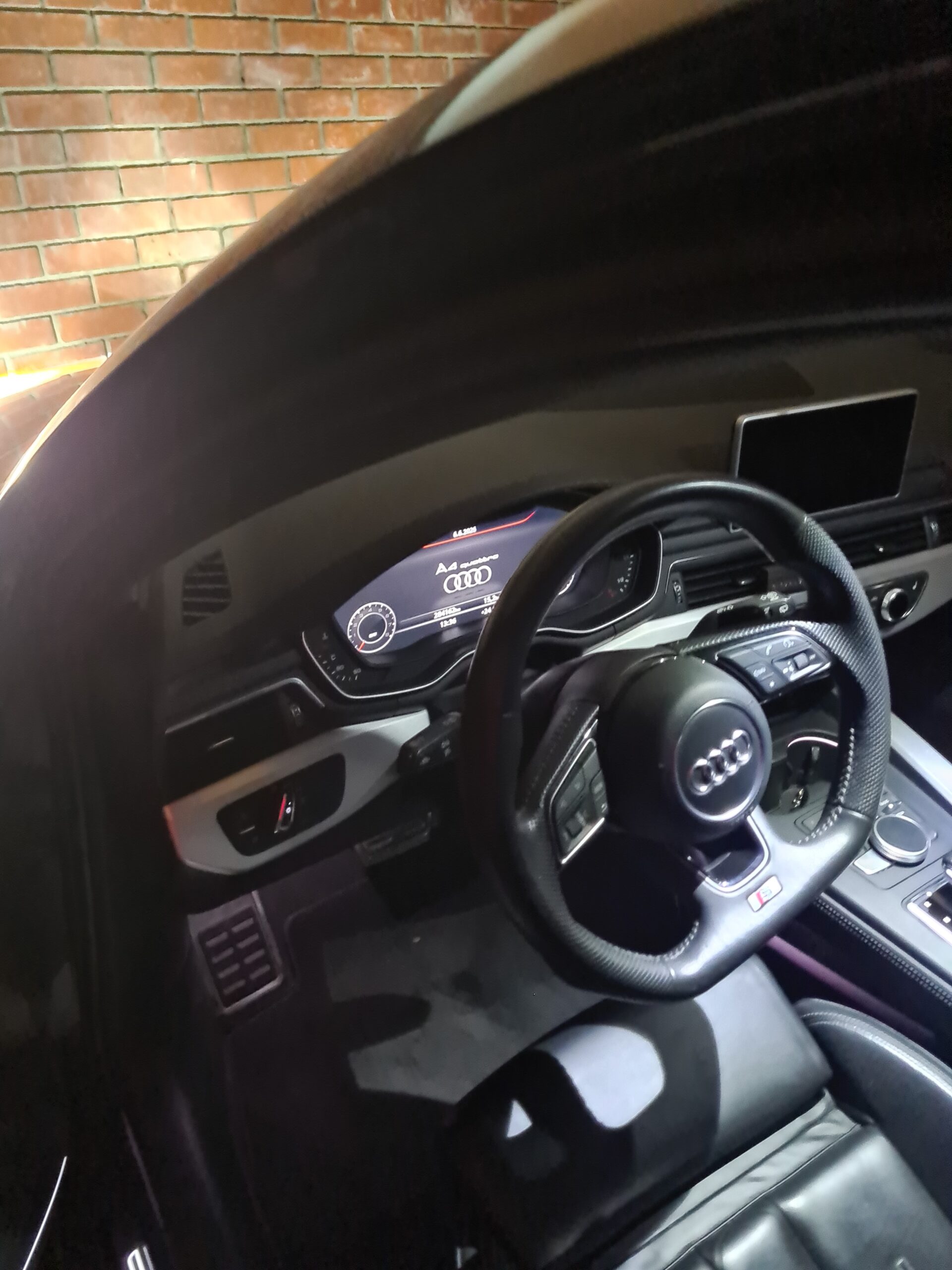 Audi A4 B9 2.0TFSi 252cv Quattro Avant