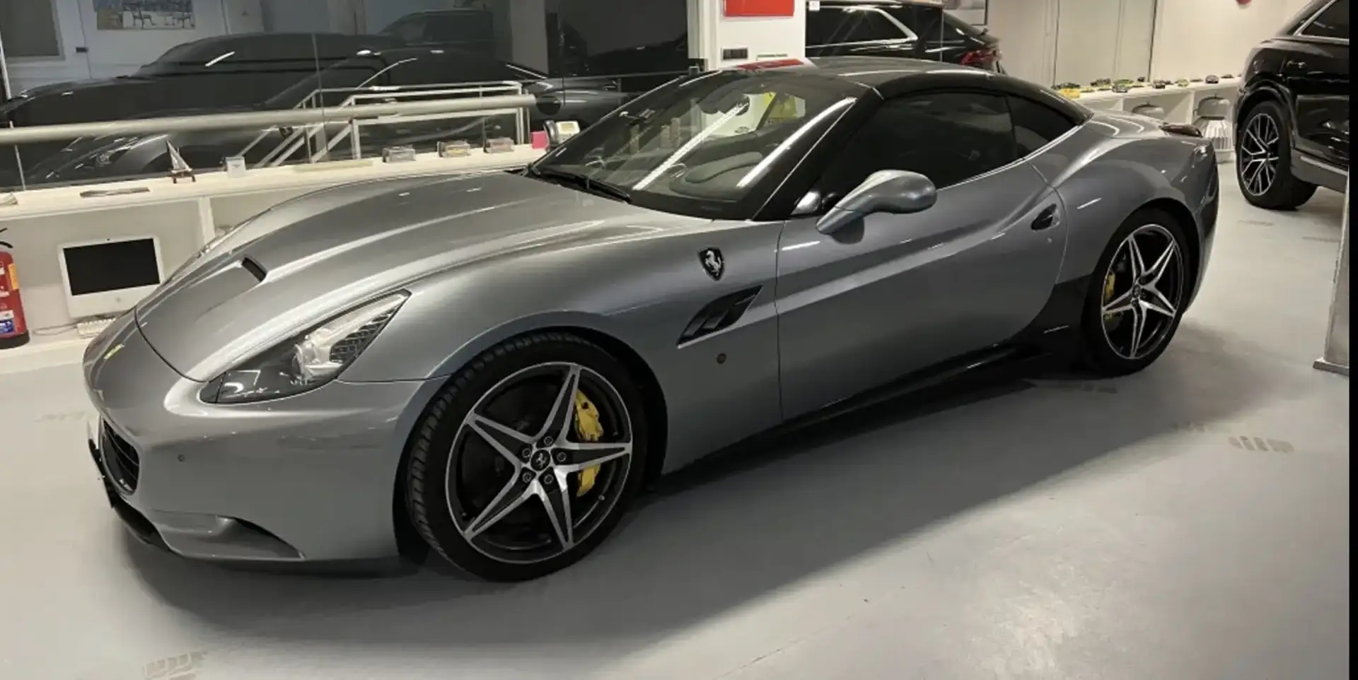 Ferrari California F1 Carbon Pack
