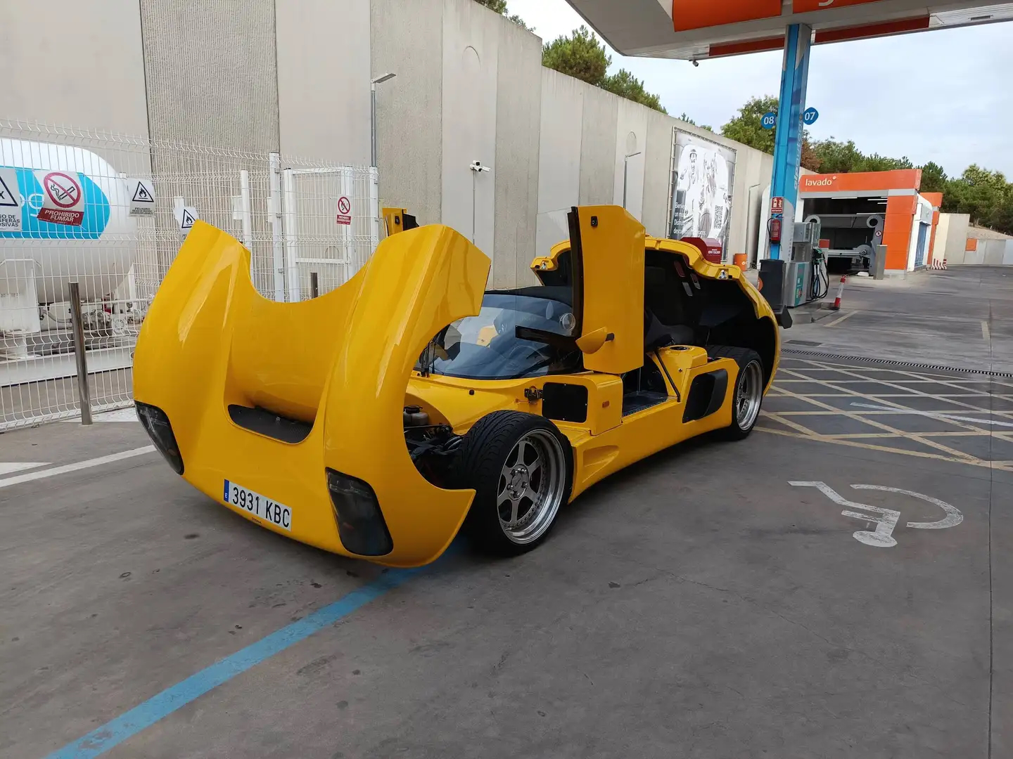 ULTIMA CAN-AM 640cv