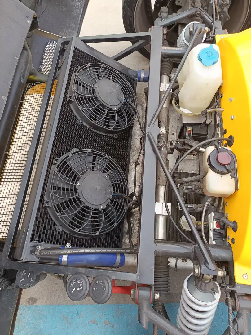 ULTIMA CAN-AM 640cv