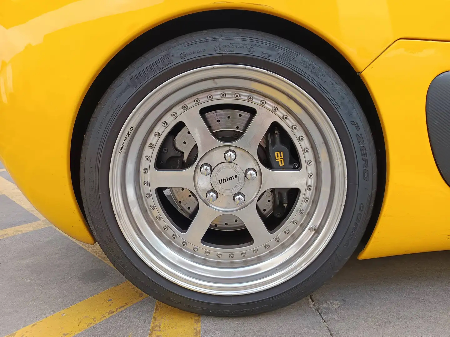 ULTIMA CAN-AM 640cv