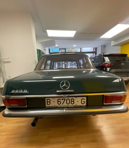 Mercedes Benz MB 220 1972