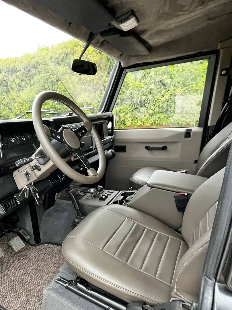 Land Rover Defender Defender 110 2.5Td5 SW S