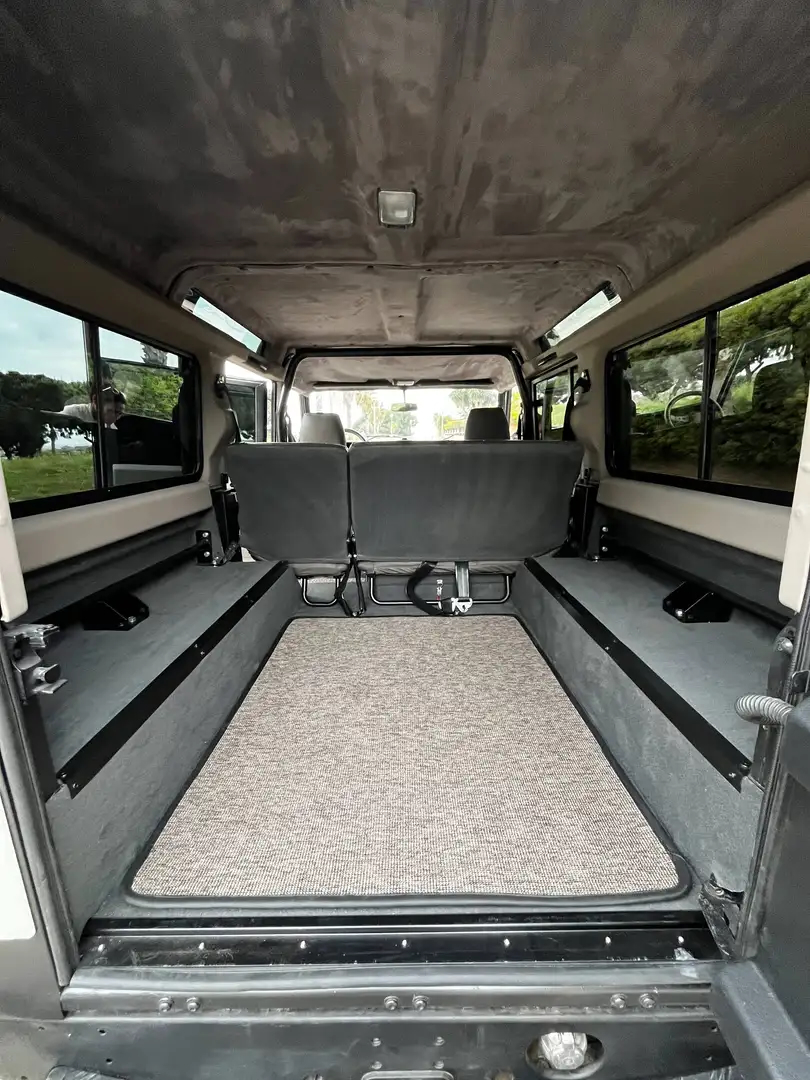 Land Rover Defender Defender 110 2.5Td5 SW S