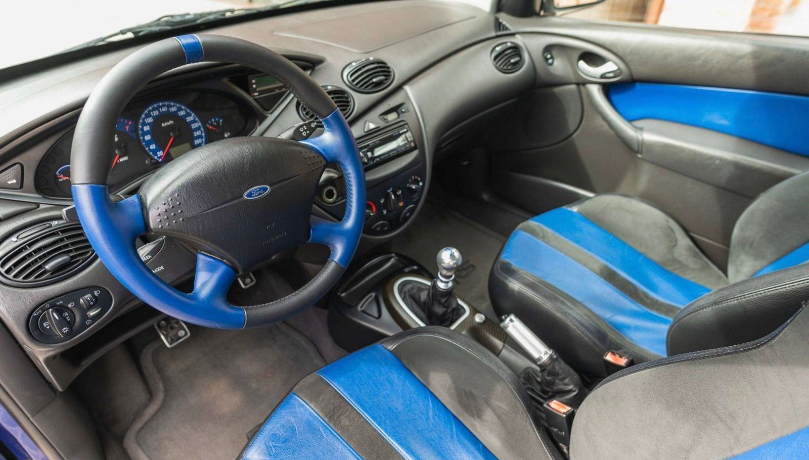 Ford Focus 2.0 RS 200
