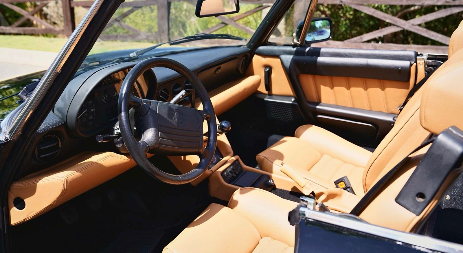 Alfa Romeo Spider 2.0