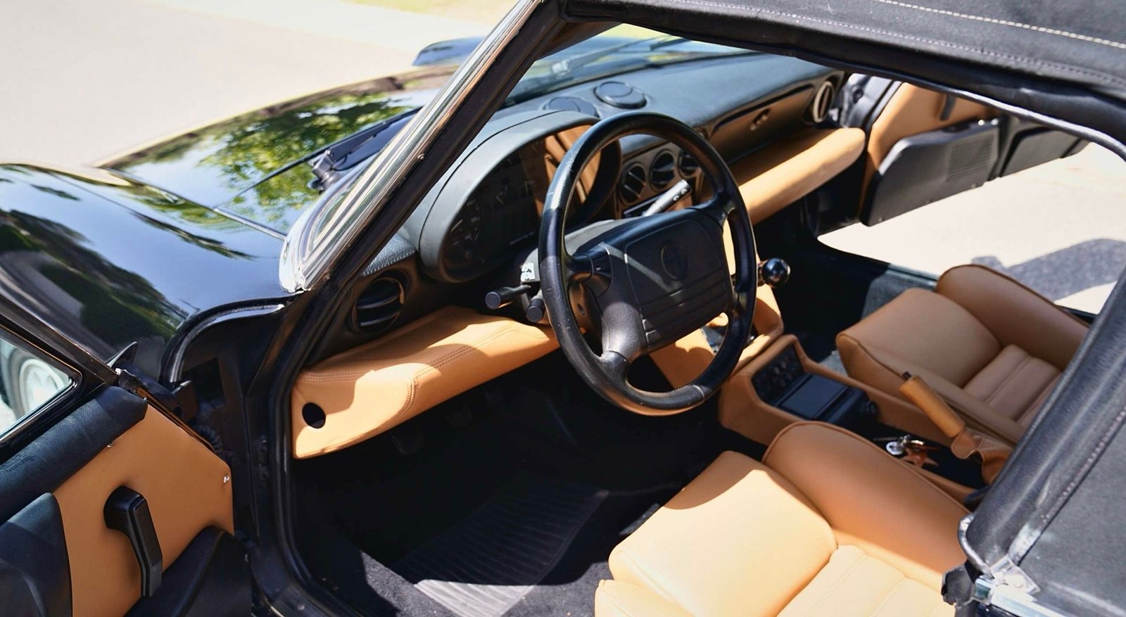 Alfa Romeo Spider 2.0